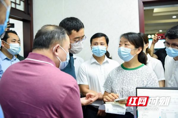 温岭最新医保套现24小时微信方法分析(最方便真实的温岭医保卡提现套取微信方法)